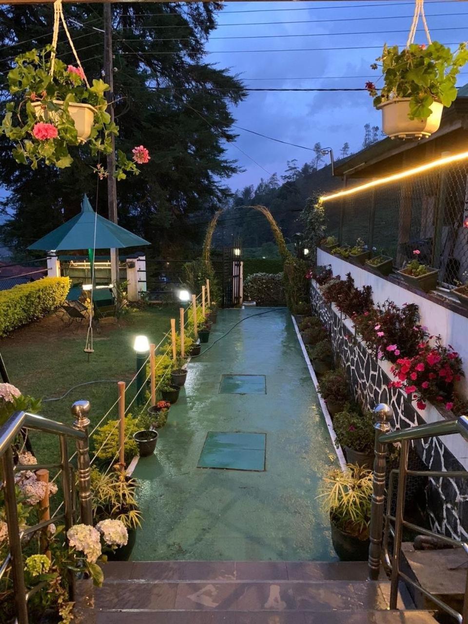New Royal Mount Hotel Nuwara Eliya Zewnętrze zdjęcie