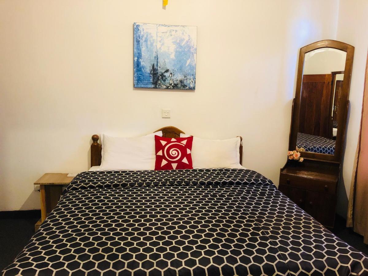 New Royal Mount Hotel Nuwara Eliya Zewnętrze zdjęcie